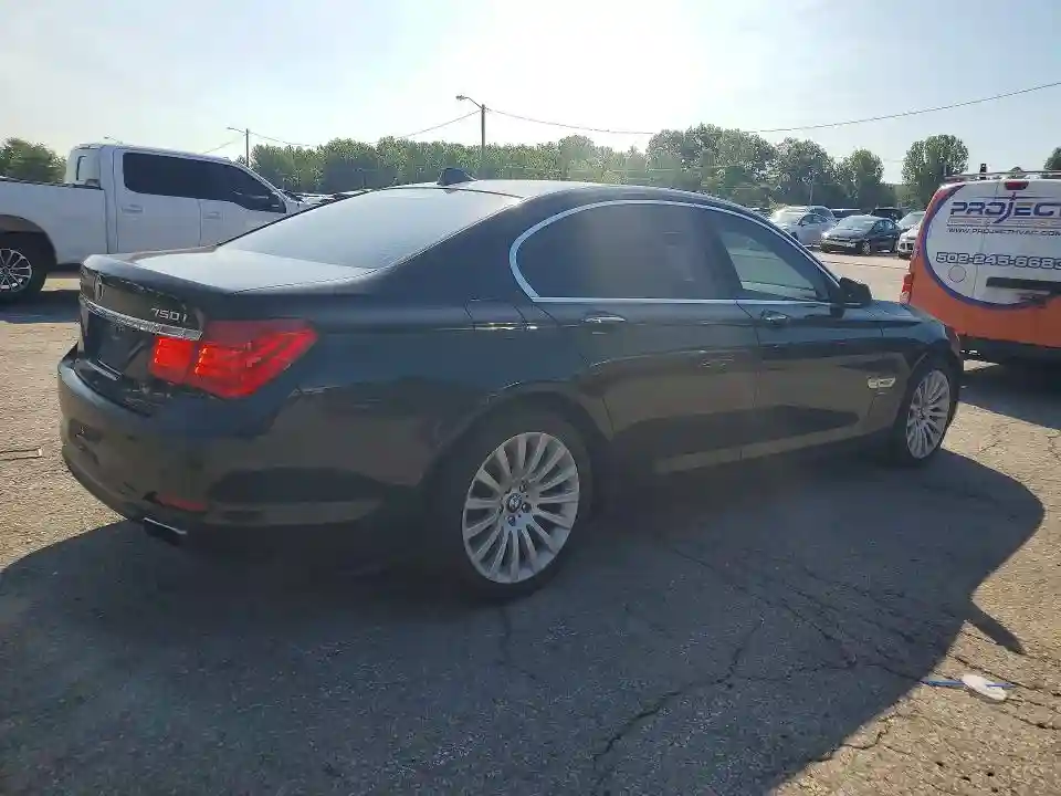 WBAKA8C55ACY35827 2010 BMW 7 SERIES-2