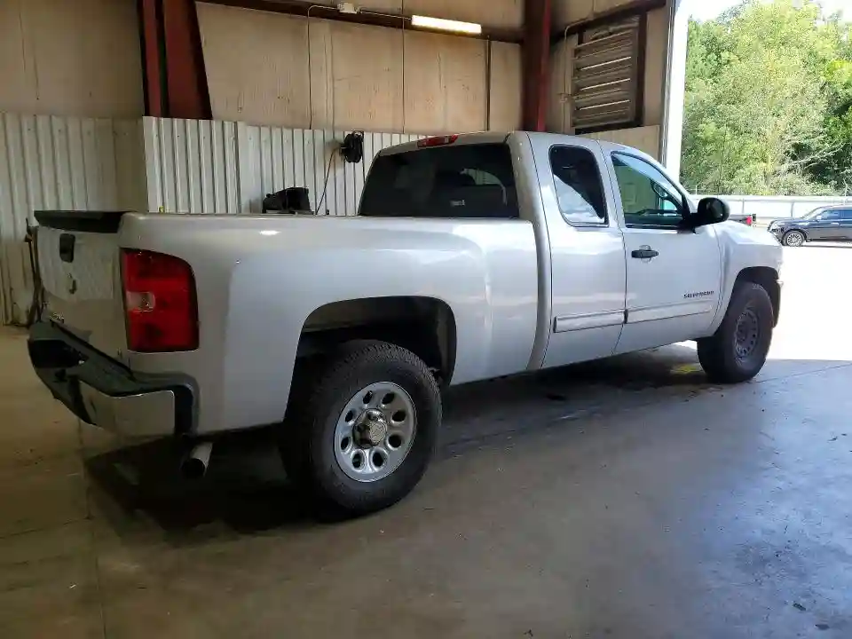 1GCRCSEA9DZ129304 2013 CHEVROLET SILVERADO-2