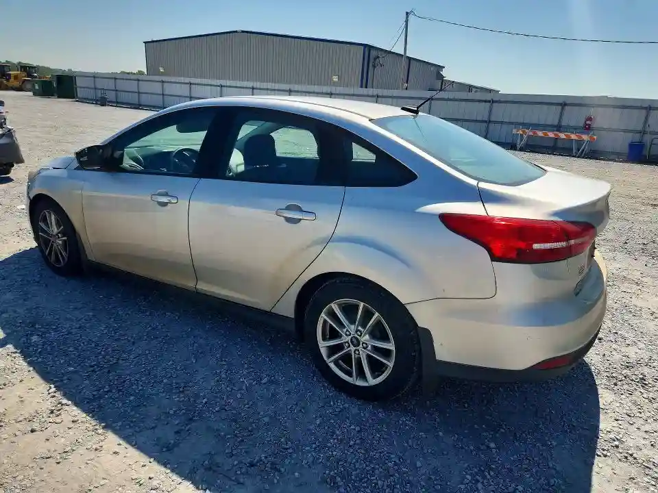 1FADP3F20GL241725 2016 FORD FOCUS-1