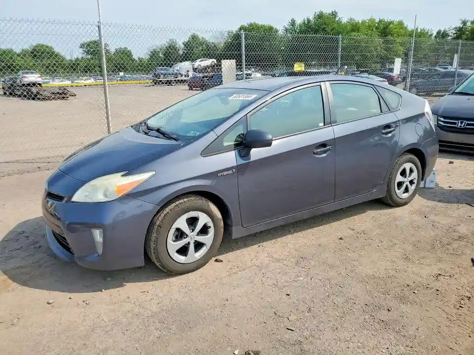 JTDKN3DU7D5699211 2013 TOYOTA PRIUS-0