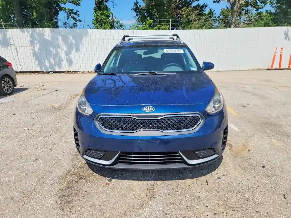 KNDCB3LC4H5056004 2017 KIA NIRO-4