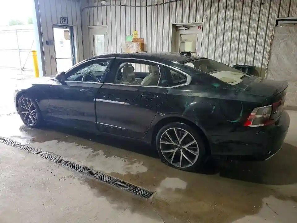 LVY992MK0JP032324 2018 VOLVO S90-1