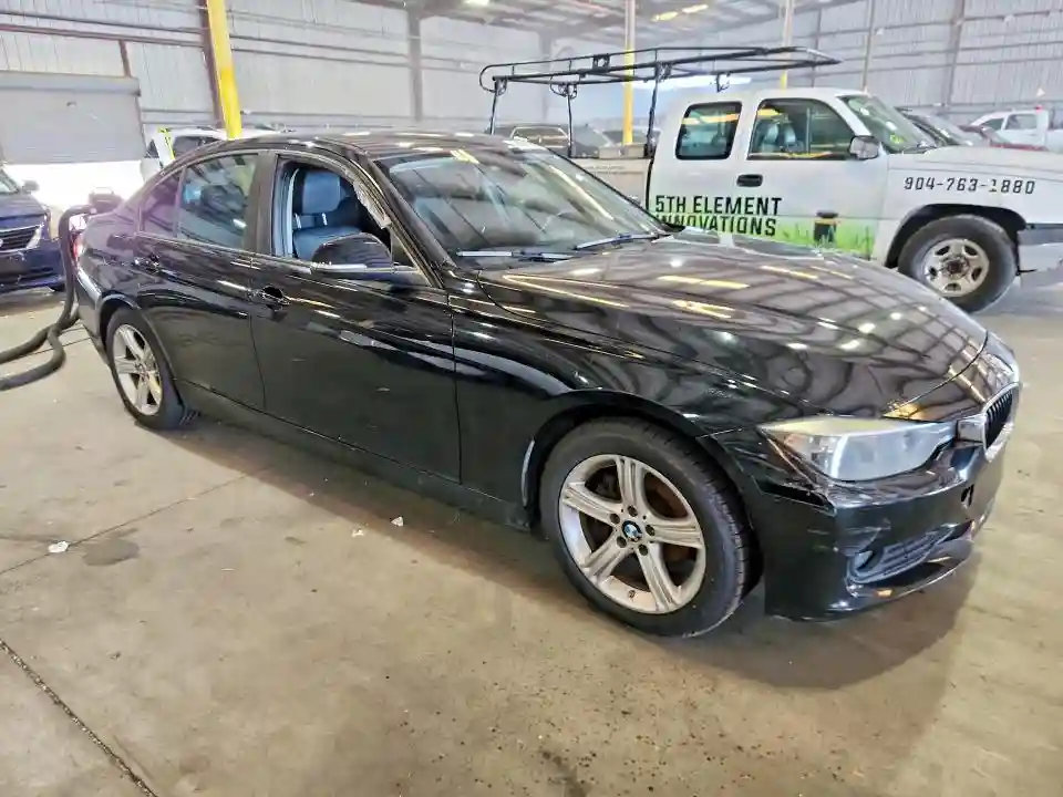 WBA3C3C5XEP662581 2014 BMW 3 SERIES-3
