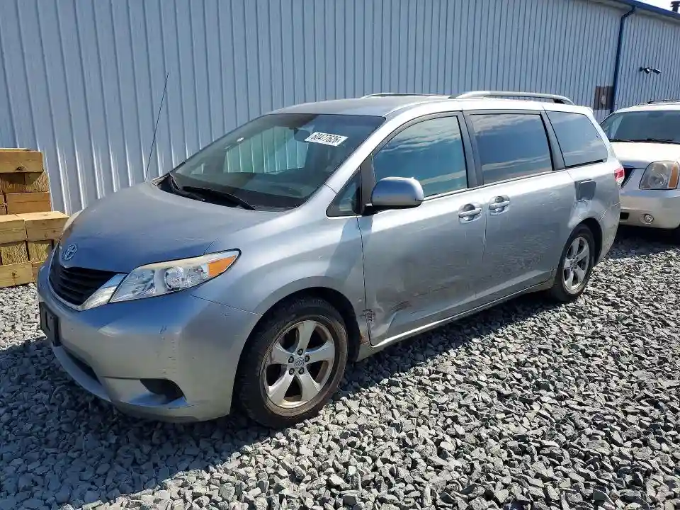 5TDKK3DC0BS053323 2011 TOYOTA SIENNA-0