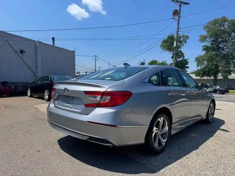 1HGCV1F44KA033841 2019 HONDA ACCORD-3
