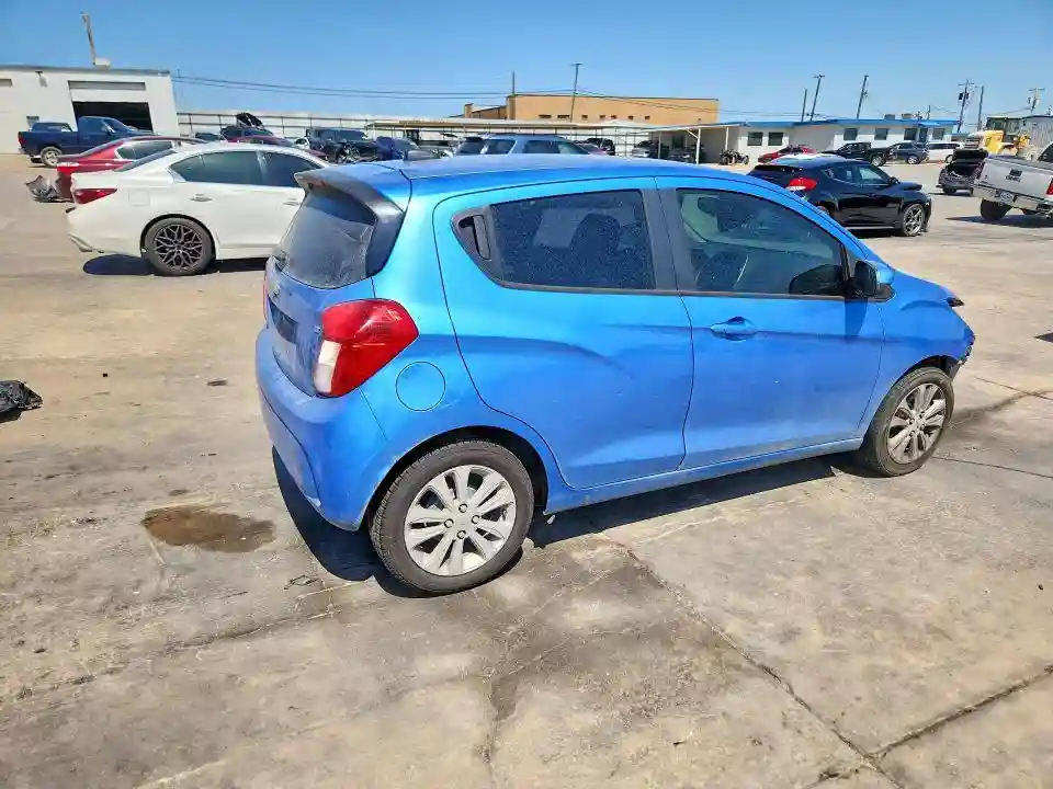 KL8CD6SA9GC566430 2016 CHEVROLET SPARK-2
