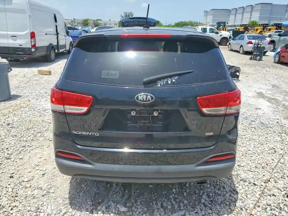 5XYPG4A36HG195697 2017 KIA SORENTO-5