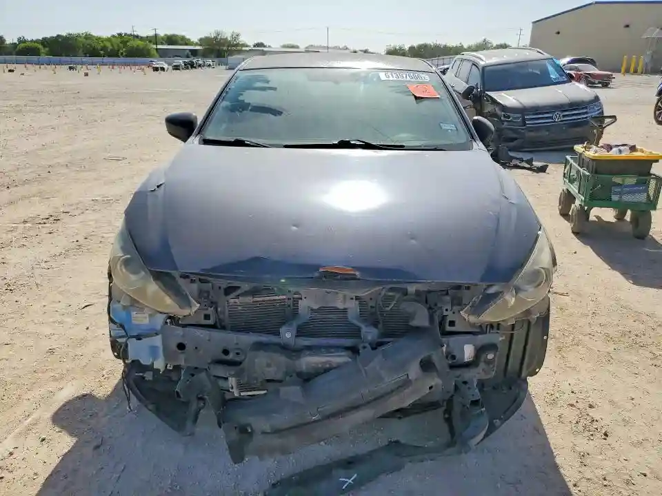 JM1BM1U71E1211980 2014 MAZDA 3-4