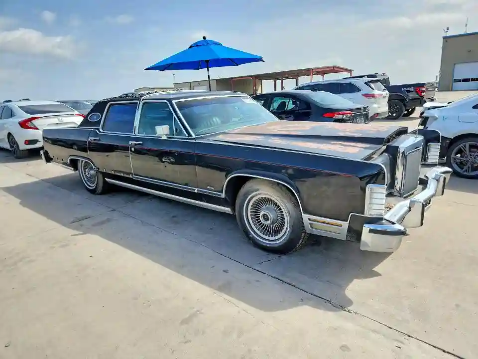 9Y82S678727 1979 LINCOLN CONTINENTL-3
