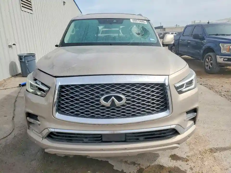 JN8AZ2NF0K9683792 2019 INFINITI QX80-4