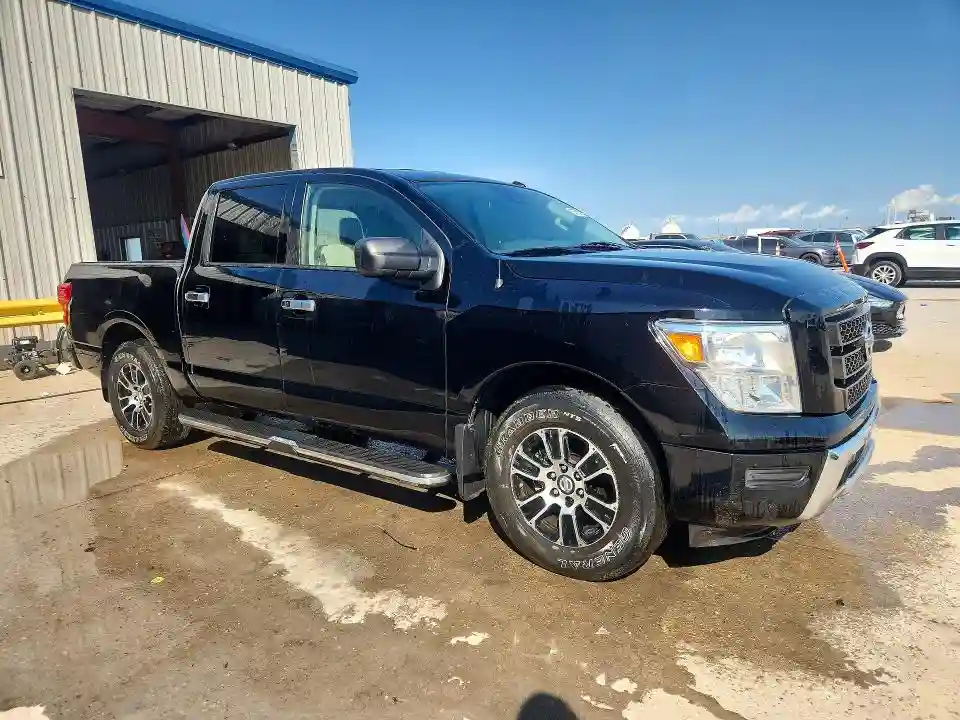 1N6AA1EF5MN526571 2021 NISSAN TITAN-3