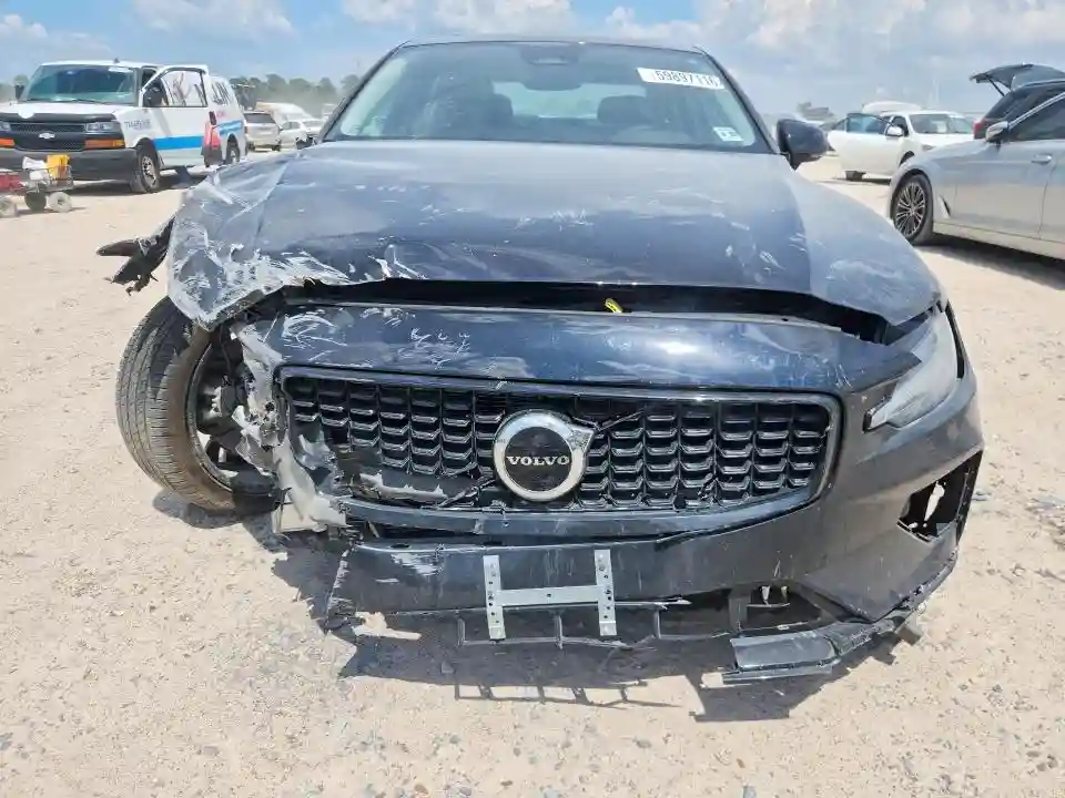 7JRL12TK4RG322231 2024 VOLVO S60 CORE-4