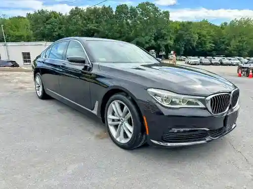 WBA7F2C31HG422888 2017 BMW 7 SERIES-3