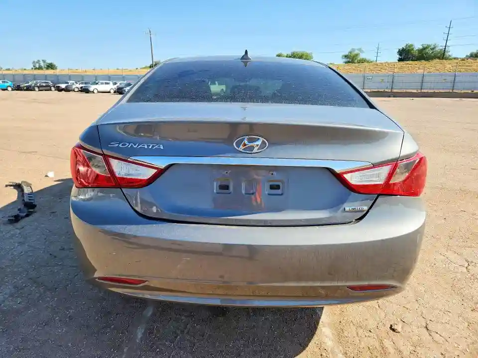 5NPEC4AC4DH565311 2013 HYUNDAI SONATA-5