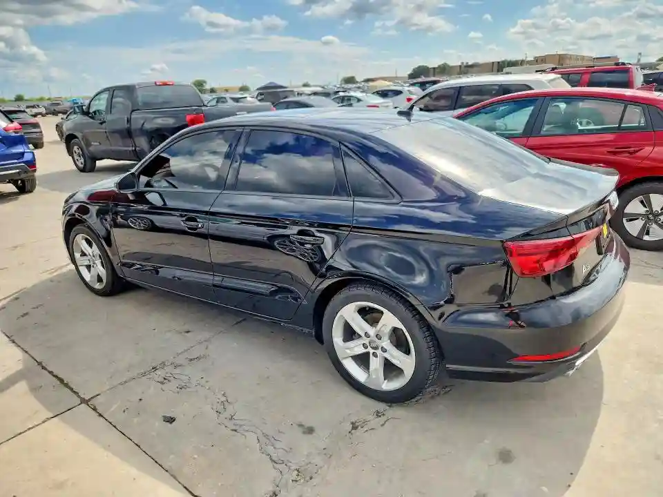 WAUAUGFF1H1026106 2017 AUDI A3-1