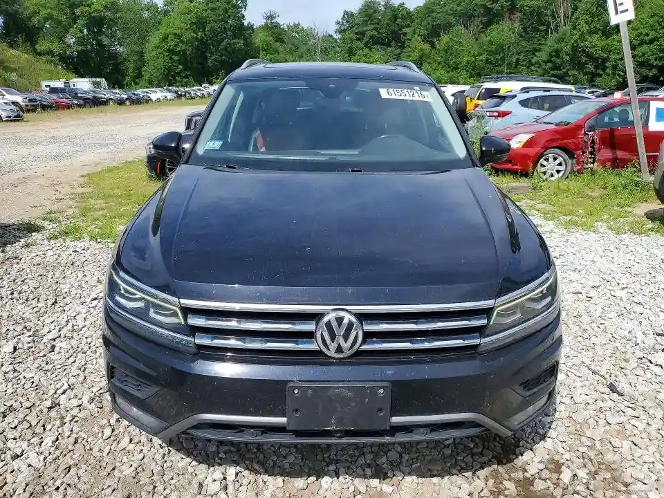 3VV4B7AX7JM067713 2018 VOLKSWAGEN TIGUAN-4