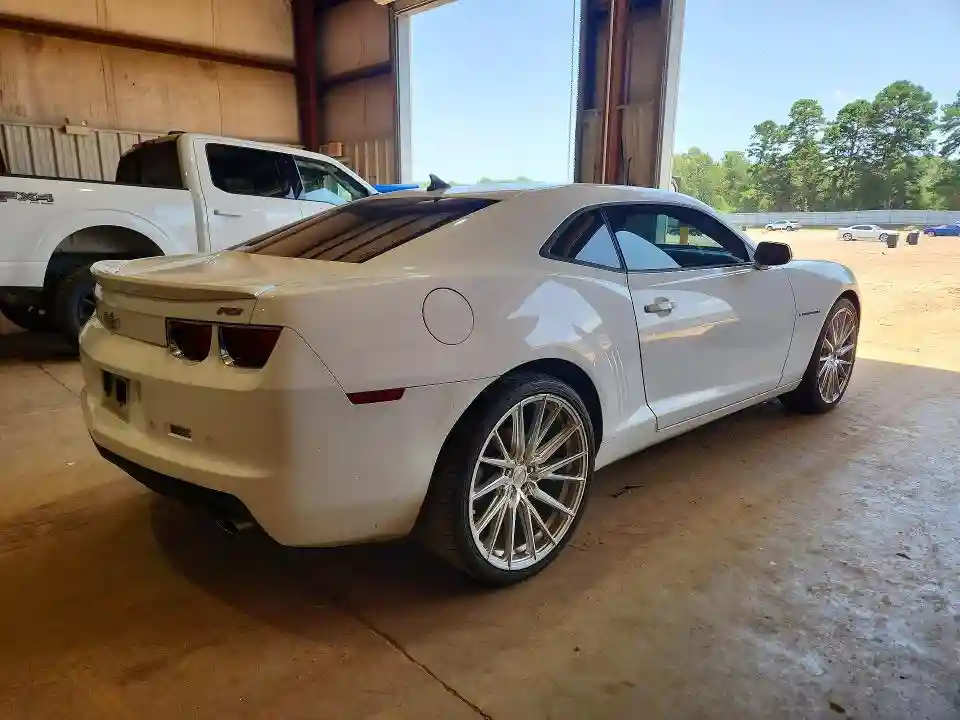 2G1FB1EV7A9224722 2010 CHEVROLET CAMARO-2