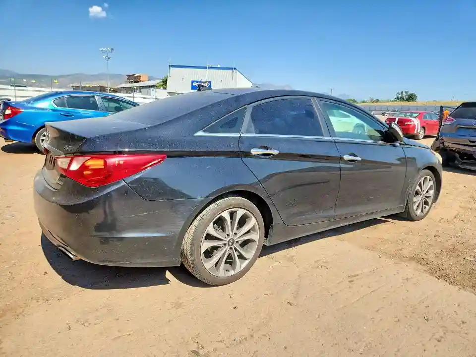 5NPEC4AB5DH682113 2013 HYUNDAI SONATA-2