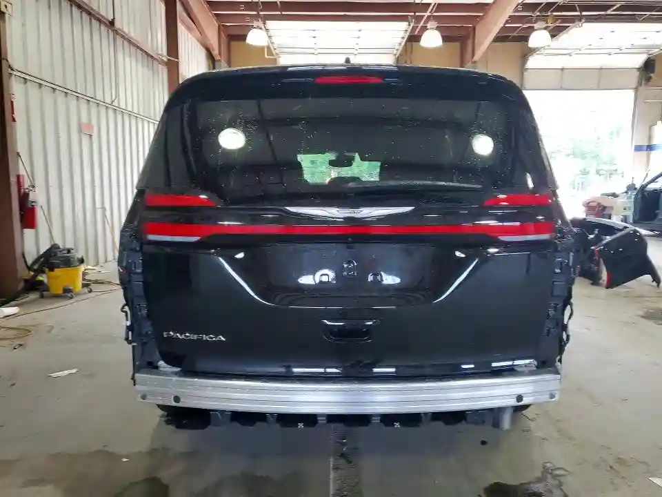 2C4RC1BG2TR277984 2026 CHRYSLER PACIFICA S-5