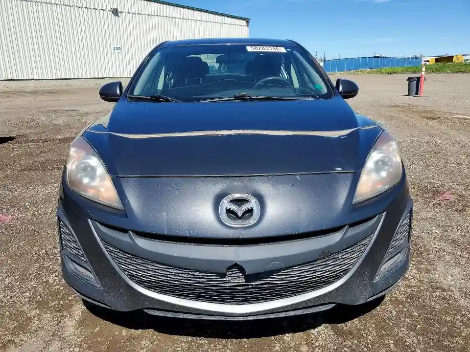 JM1BL1UF6B1394900 2011 MAZDA 3-4