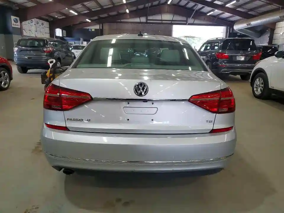 1VWBT7A36GC026433 2016 VOLKSWAGEN PASSAT-5