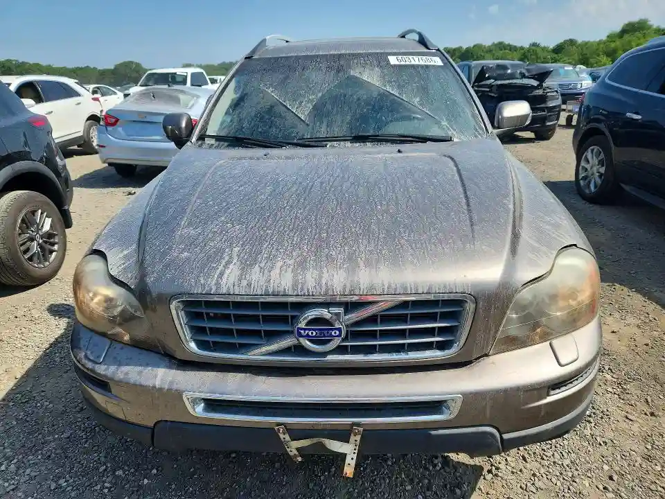 YV4952CZ4B1581785 2011 VOLVO XC90-4