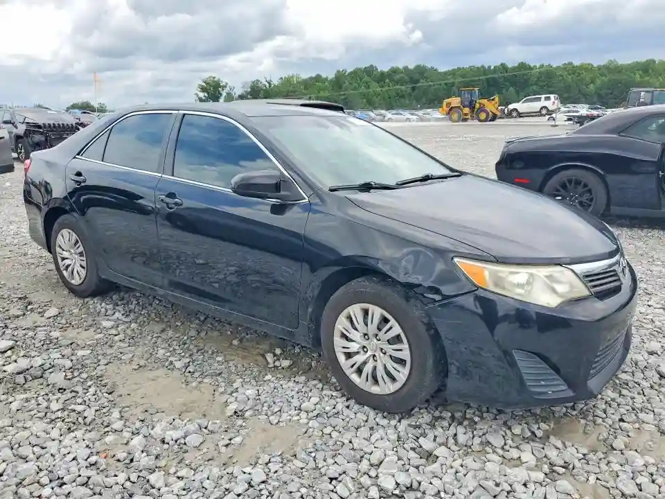 4T1BF1FK0EU743789 2014 TOYOTA CAMRY-3