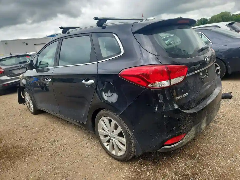 KNAHU8A37G7160812 2016 KIA RONDO-1