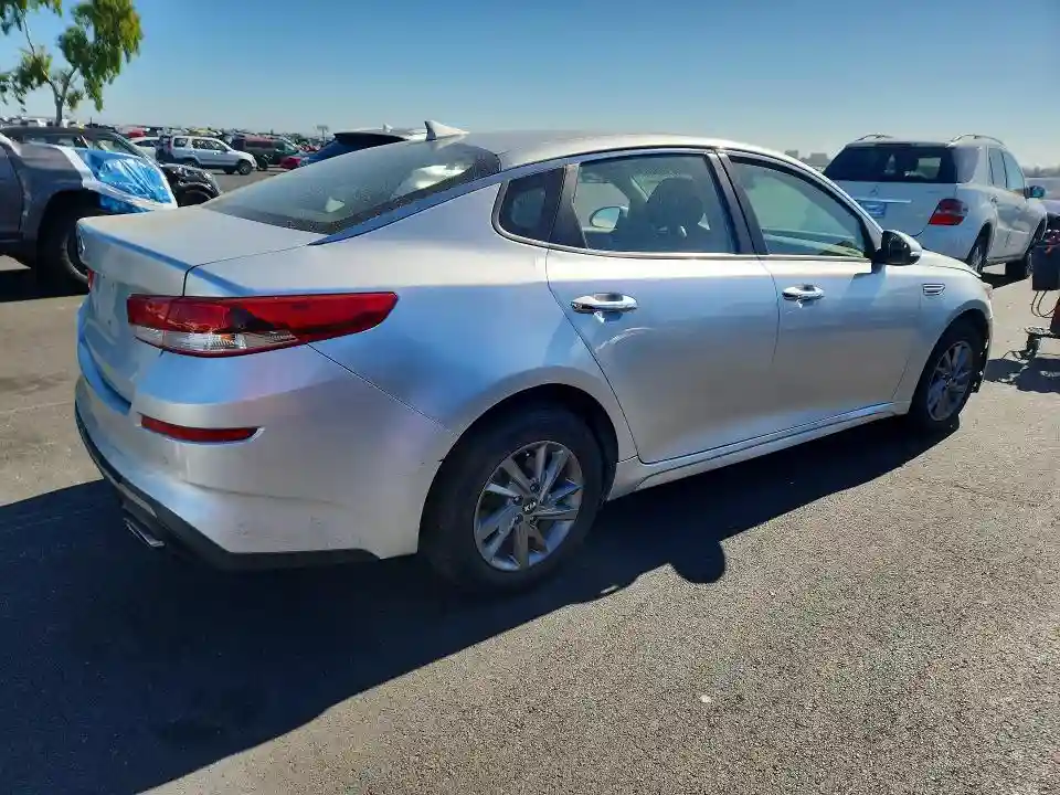 5XXGT4L38LG435788 2020 KIA OPTIMA-2