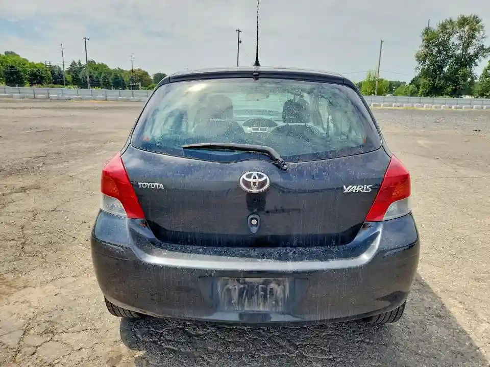 JTDJT4K38B5334132 2011 TOYOTA YARIS-5