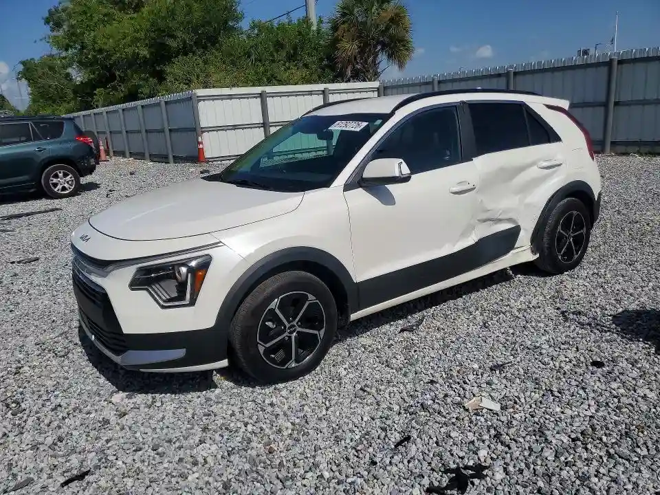 KNDCR3LE0S5213838 2025 KIA NIRO-0