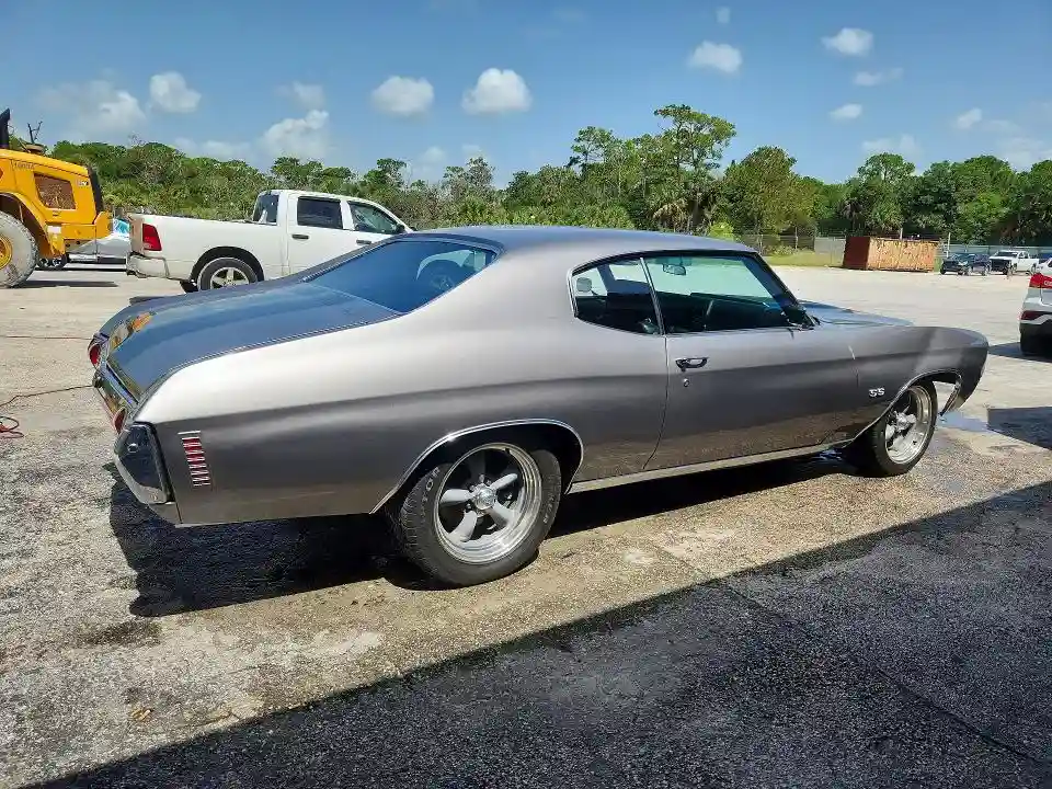 1D37J2R507001 1972 CHEVROLET CHEVEL-2