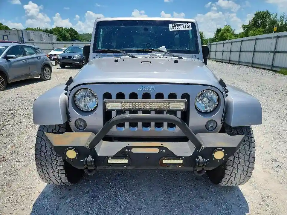1C4HJWEG2FL707004 2015 JEEP WRANGLER-4