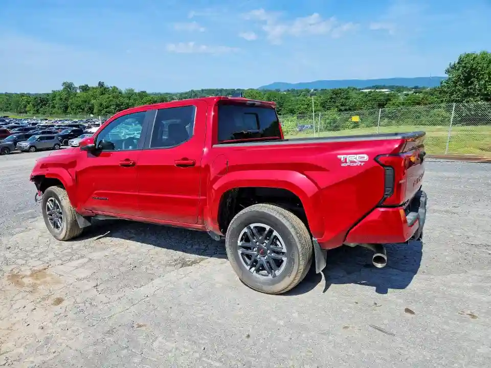 3TYLB5JNXRT057805 2024 TOYOTA TACOMA TRD-1