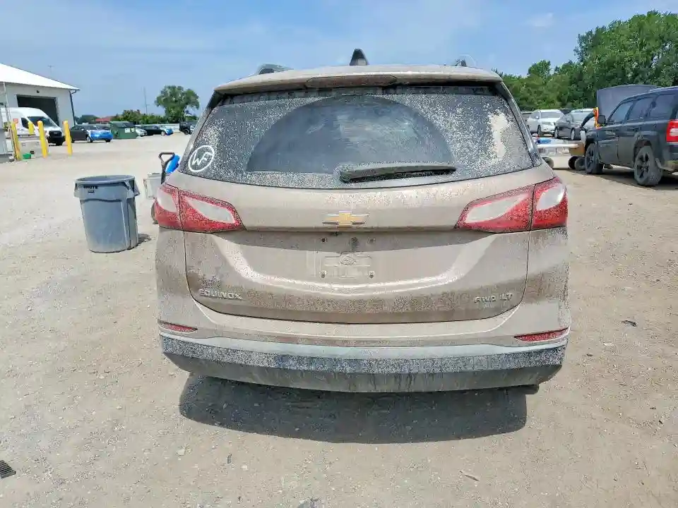 2GNAXSEV5J6210870 2018 CHEVROLET EQUINOX-5