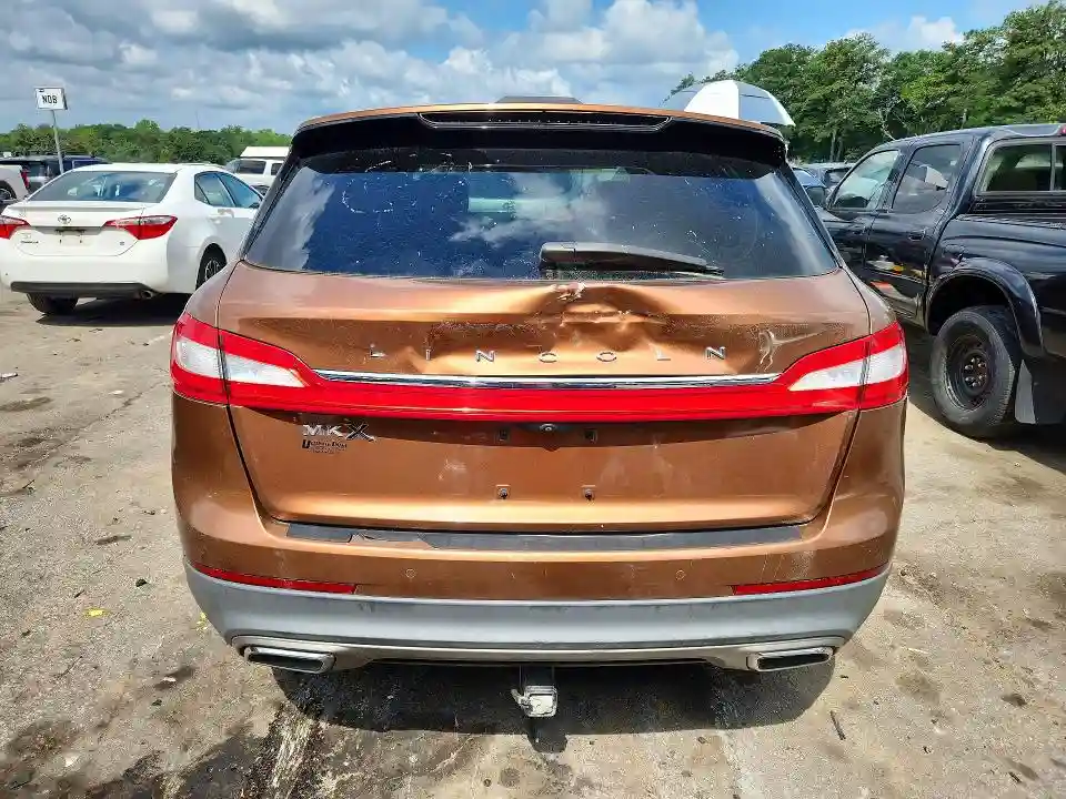 2LMPJ7JR8GBL23142 2016 LINCOLN MKX-5