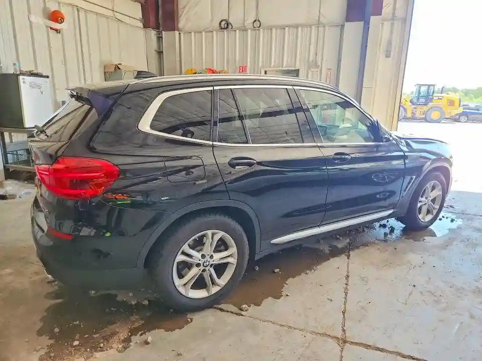 5UXTR9C52KLD90732 2019 BMW X3-2