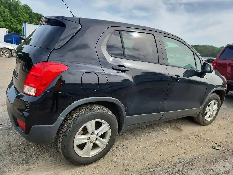 3GNCJNSBXKL406113 2019 CHEVROLET TRAX-2