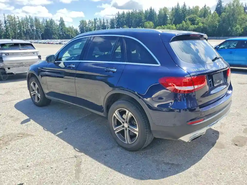 WDC0G4JB3HF199888 2017 MERCEDES-BENZ GLC-CLASS-1
