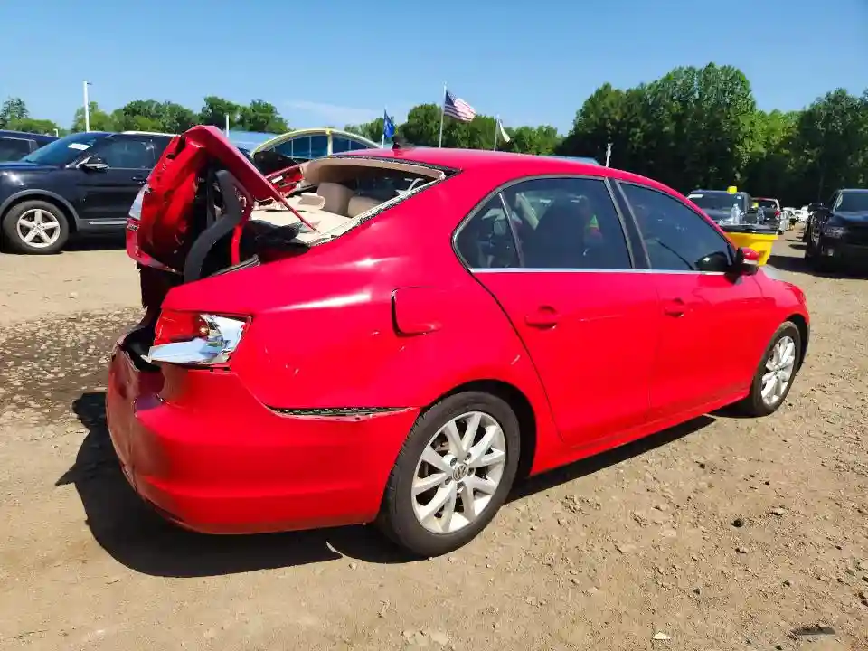 3VWDP7AJ1DM432674 2013 VOLKSWAGEN JETTA-2