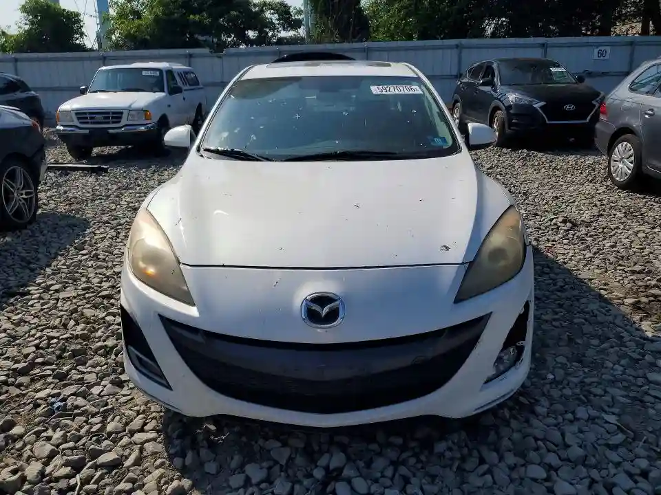 JM1BL1U66B1398297 2011 MAZDA MAZDA3-4
