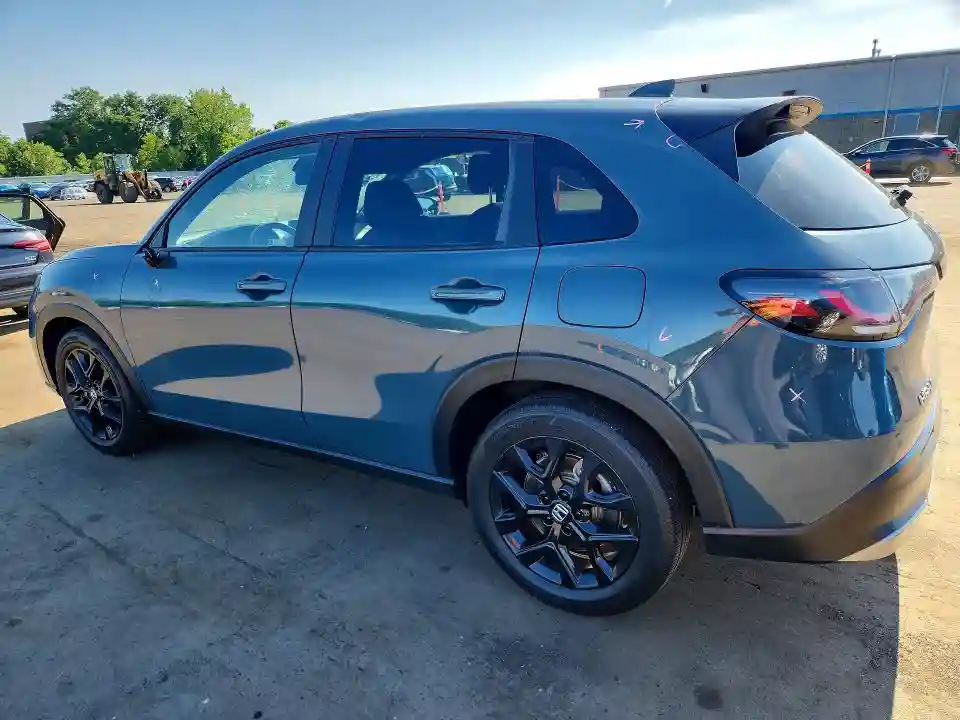 3CZRZ2H5XPM710596 2023 HONDA HR-V-1