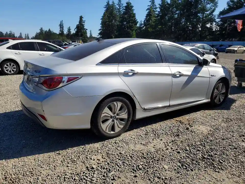 KMHEC4A45DA051088 2013 HYUNDAI SONATA-2