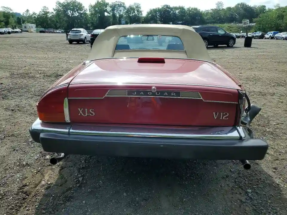 SAJNV5845JC146570 1988 JAGUAR XJS-5