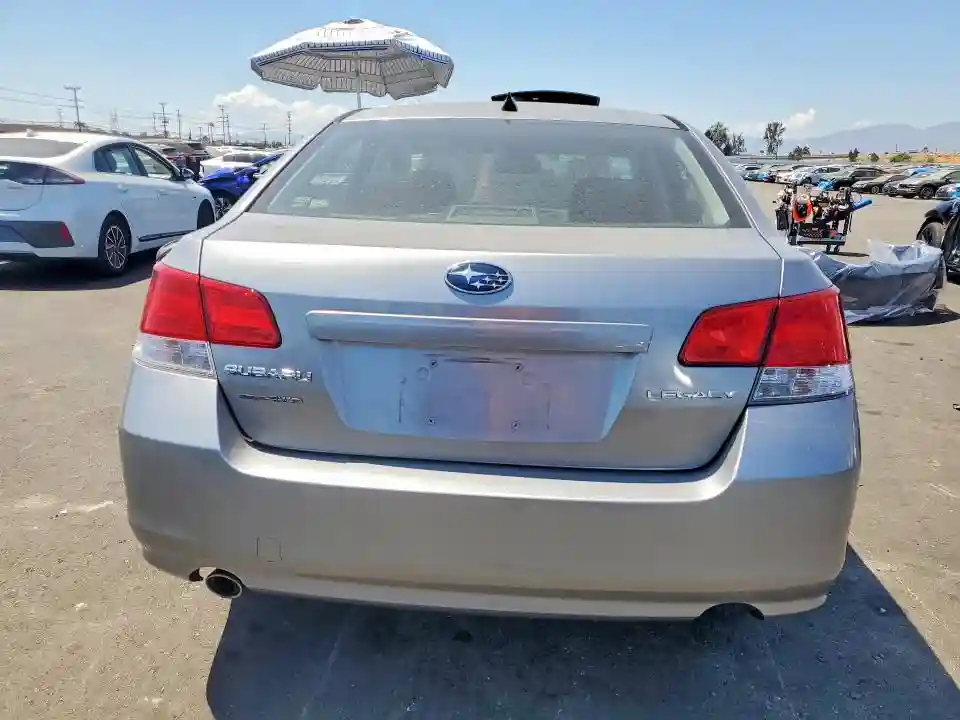 4S3BMBF69B3249645 2011 SUBARU LEGACY-5