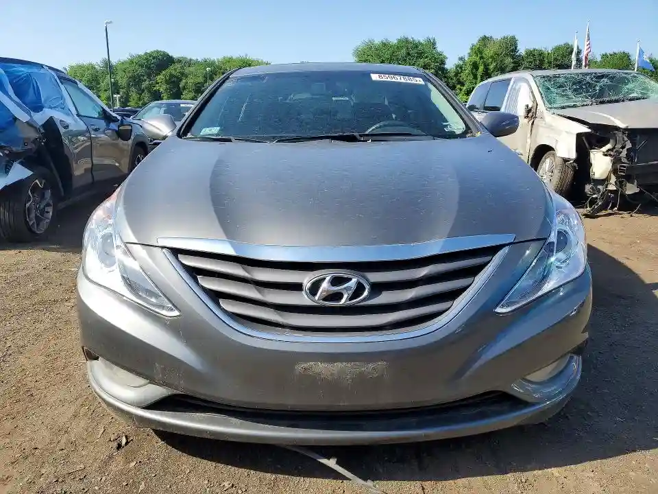 5NPEB4AC6DH515870 2013 HYUNDAI SONATA-4