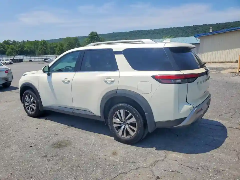 5N1DR3CC5NC269014 2022 NISSAN PATHFINDER-1