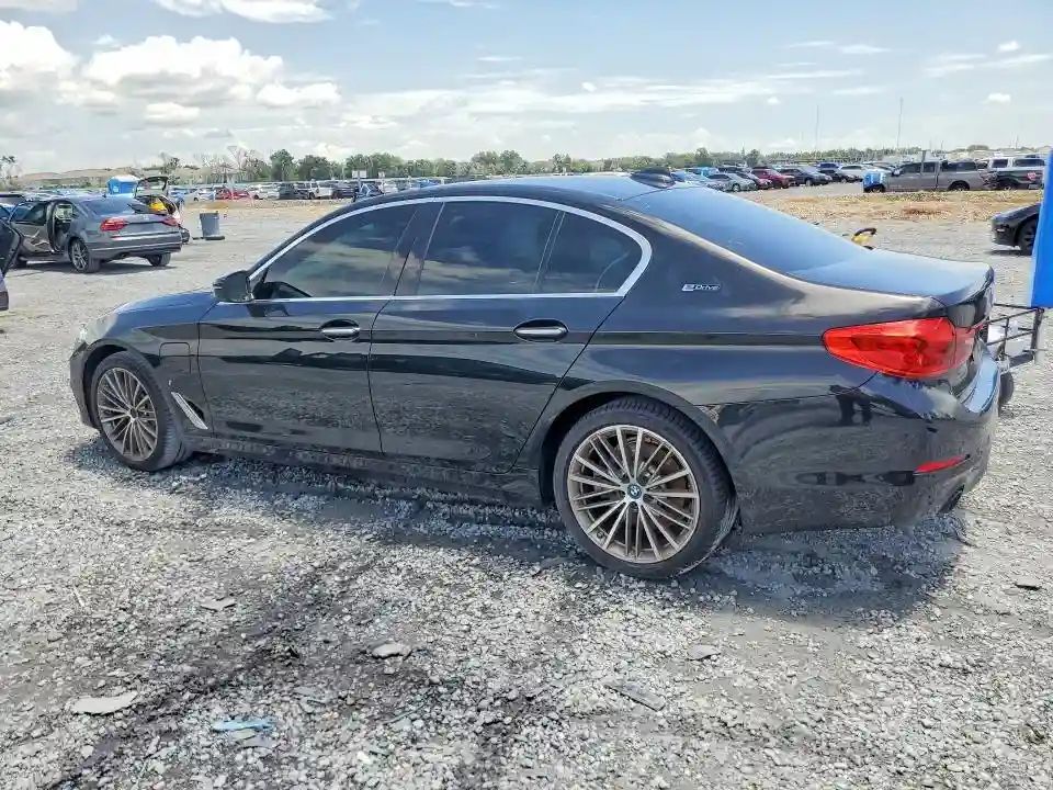 WBAJA9C59JB034373 2018 BMW 5 SERIES-1