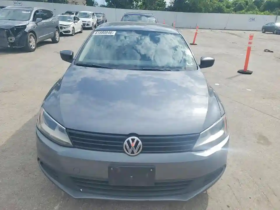 3VW2K7AJXCM310559 2012 VOLKSWAGEN JETTA-4
