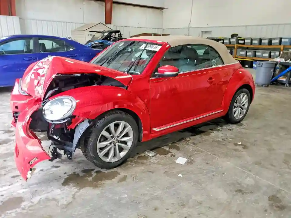 3VW6L7AT2DM823192 2013 VOLKSWAGEN BEETLE-0